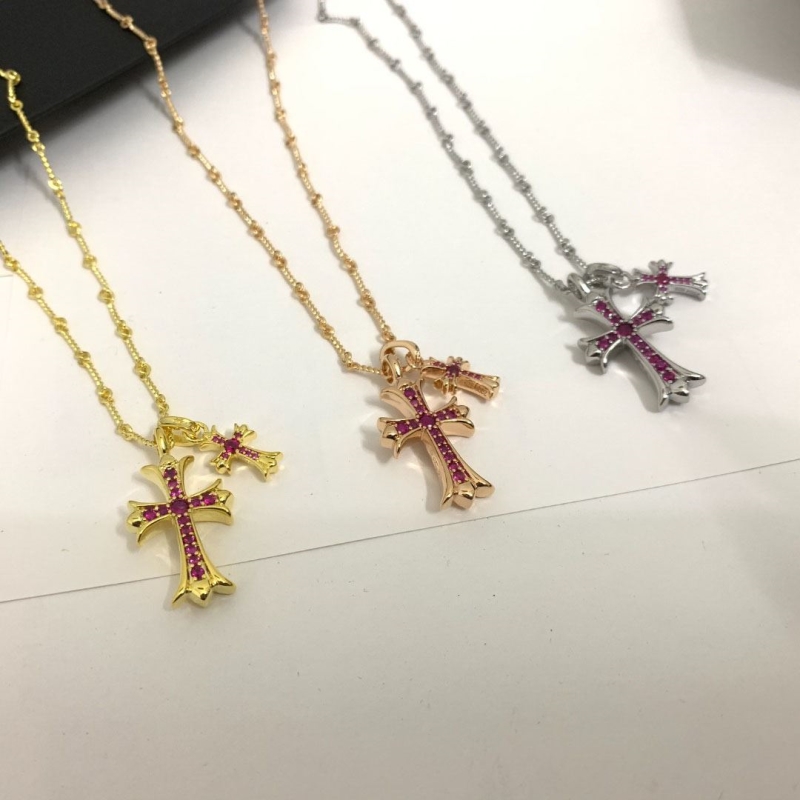 Ch**me He**ts necklaces